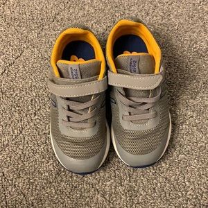 New balance sneakers